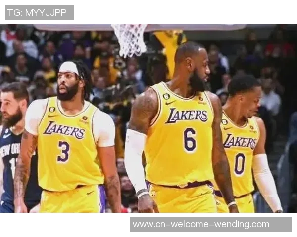 2021年湖人与76人精彩对决回放第三节精彩瞬间回顾