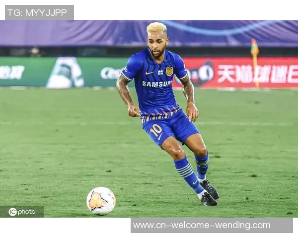 江苏苏宁易购与大连人精彩对决直播全程回顾与赛后分析