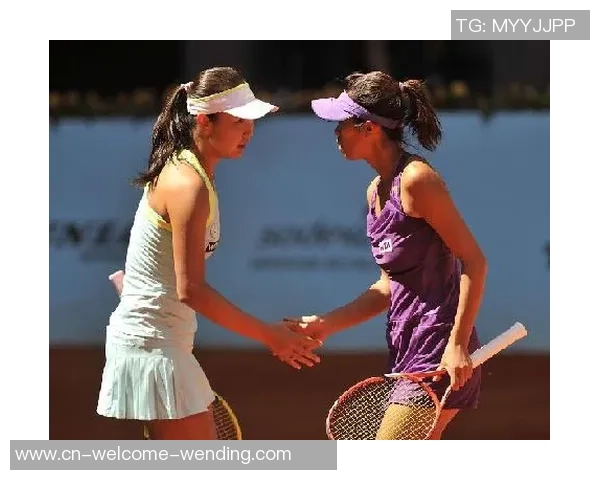 谢淑薇与彭帅联手挑战穆古鲁扎和纳瓦罗的精彩对决回顾